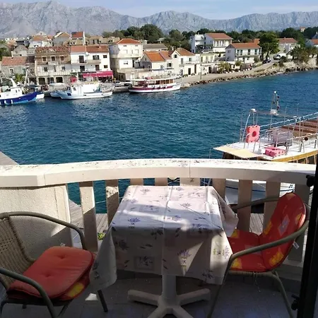 Riva - 10 M From Sea * Sucuraj